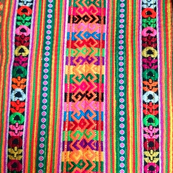 NWT Hmong Colorful Tribal Hand Crafted Vintage Fabric Woven Crossbody Bag - Picture 11 of 11